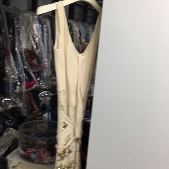 Escada cream dress with sequin embroidery - Picture 5 of 7